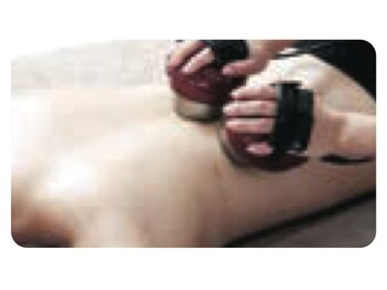 シャルール(Chaleur)/キャビテーション 背中☆