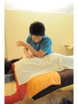 天明カイロプラクティック ながい整体院/【オーダーメイド★施術風景】