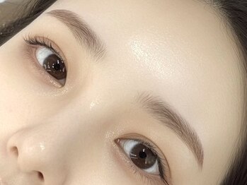 ホルス 泉大津店(Holus)の写真/HBL【毛流れ矯正＋眉周りWAXstyling＋(メイクアドバイス込) 】プロの手で一気に洗練された垢抜け眉に◎