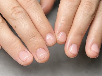 リネイル(Re nail)の写真/手元の見た目、年齢を整える大人女性向けフィルイン専門ネイルサロン