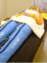 天明カイロプラクティック ながい整体院/空気圧のフットマッサージャー