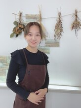 カフェアンドビューティー エスト(cafe&beauty est) 越谷店 下山