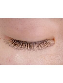 ボリュームのある目元にしたい