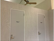 ツタヤ コンディショニング ヨモギ 宇都宮駅東口店(TSUTAYA Conditioning YOMOGI)の雰囲気（よもぎ蒸し専用エリアには鍵付きの個室をご用意。）