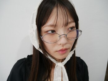 シャルーム(charoom)の写真/眉の知識豊富なアイブロウリストが美人眉へ導く♪眉毛,顔脱毛,間引き◎ 