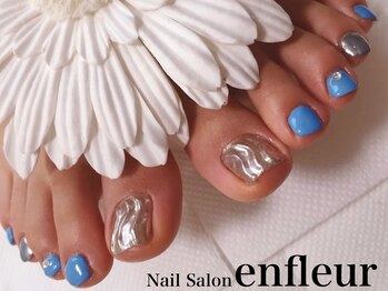 うねうねミラー☆フットネイル