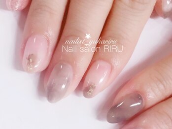 リル(RIRU)/クリアベースニュアンスネイル