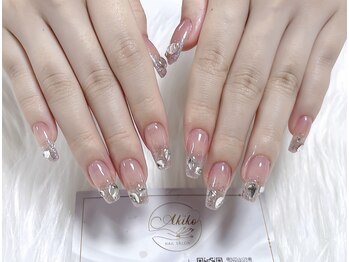 アキコネイルサロン(Akikoネイルサロン)/10本長さだし＋アート付け放題