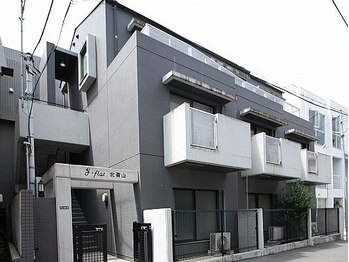 ハーグレイス 表参道外苑前(Her Grace)/外観 バストアップ/バストケア