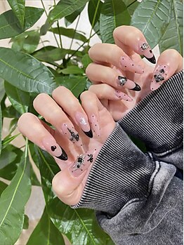 ベル ルージュ(belle rouge)の写真/卒業式・ブライダル・お出かけなど、特別な日の華やかネイルはベルルージュにお任せ！