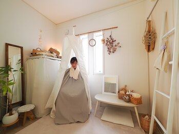 プチボヌール(petit bonheur)/スチームテント蒸し　内観