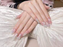 ナナネイル(Nana Nail)/うるつや感たっぷりのネイル