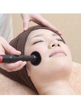 ナ キ レ 船橋店/インキュアフェイシャル施術