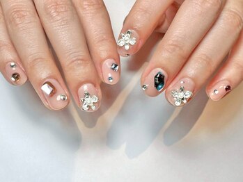 タイズ 大阪福島(ties..)/パーツアート