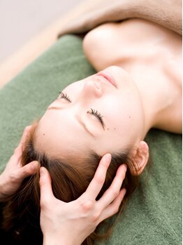 アンドゥナ 六甲店(ANDONA)の写真/頭も体も深くゆるむ。自律神経が乱れがちな今の季節に"ととのう"【ヘッド&リンパマッサージ100分¥11220】