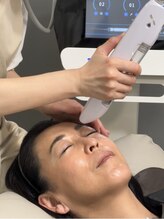 アイムエステ 表参道店(i'm este)/目元のたるみも改善