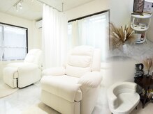 ビューティーブロウ 船橋店の雰囲気（カーテンで仕切られたプライベート空間でゆっくり過ごせます♪）