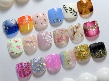 アモワ 押上(amoi)の写真/全メニューフットバス付き！人と被らない手書きアートでお気にりのサンダルに彩りをプラス。