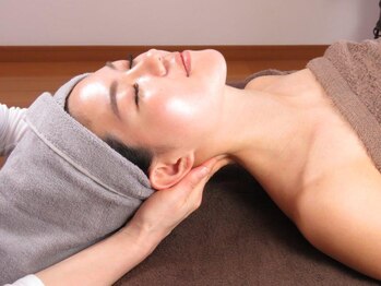 ブーケ(BOUQUET)/デコルテ、首背中もケア♪