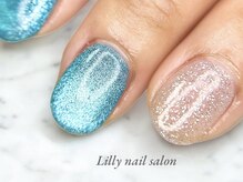 リリー(Lilly)/キラキラマグネットネイル