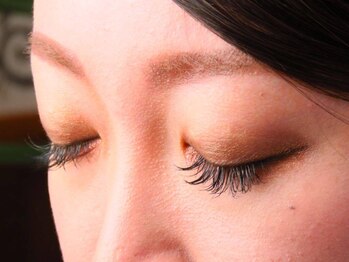 グッディ 久米店(Goody)の写真/「似合う形が不明」「左右差が気になる」な方必見！丁寧な分析で瞳の魅力を最大化するマツエク！