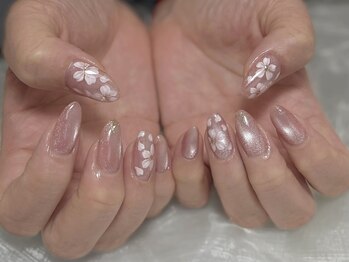 エイミー(amy.)の写真/【夜22時まで営業】浜松中心部からのアクセス◎仕事帰りのOLさんも大歓迎★オフィスネイルお任せください★