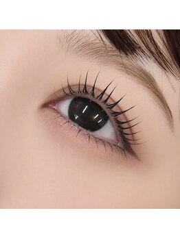 アイラッシュサロンクローバー 大垣店(CLOVER)の写真/ナチュラルだけど存在感のある仕上がりに大満足♪【予約殺到！まつげパーマ上/上下】学割クーポンもあり！