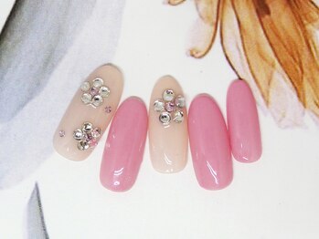 ネイルライフ(NailLife)/ストーンフラワーネイル