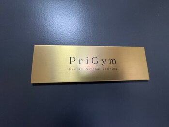 プリジム 池袋(PriGym)/店舗表札