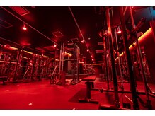 レディーズジム 神戸三宮店(REDY'S GYM)の雰囲気（クールなスタジオでトレーニング★）