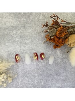 ネイル バズ(NAIL BUZZ)/初回ソフトジェルオフ込6800円