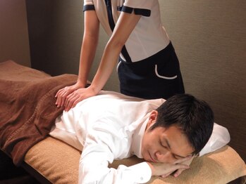 ル タン コクーンシティ店の写真/【極上手技！深層筋身体もみほぐし】男性の固く張った筋肉も深層部からグイッとほぐします！！