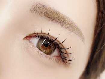 フロー 水戸見川店(Flow)の写真/《太さ・長さ・カールを選べる◎》大人気軽量フラットラッシュ！ナチュラル～ボリュームまで♪
