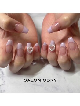 サロン オードリー 栄店/フレンチネイル