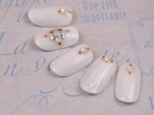 ソルノワ(sol-noir)/