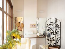 エイジレススパ ハクタ 西宮店/フロア　ドレッサー