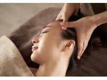 コムモア(COMEE MOI)/肩こり、頭痛、睡眠のお悩みに！