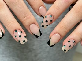 Ｖフレンチ×ブラック