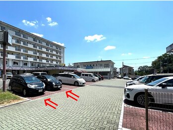 こじま 富雄団地接骨院/無料駐車場22台