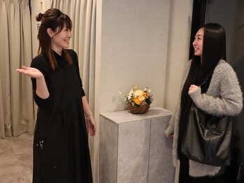 ラピスガーデン 東神奈川(LAPIS GARDEN)/ 1.お出迎え《 東神奈川 》