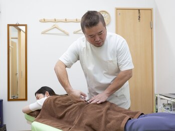 にこの実整体院の写真/【長年の腰痛お任せください】電車通勤や車の運転、デスクワークや家事など日常感じる腰痛を徹底改善!!