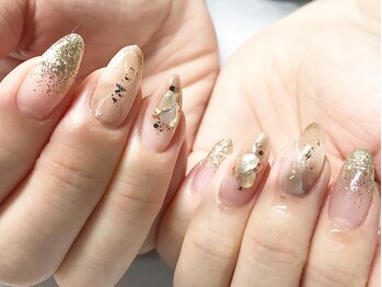 ダリアリー(Darialy)/