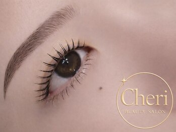 シェリ(Cheri)の写真/【パリエク/ボリュームラッシュ】モチの良さ抜群◎ボリュームのある目元美人に☆