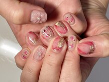 ハナ 小田急相模原店(HANA)の雰囲気（季節に合わせたデザインやサンプル多数ご用意しております♪）