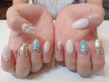 アールエム(Rm)/8月◎ネイル