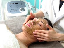 ルノン(LUNON)/剥離なし幹細胞ハーブピーリング