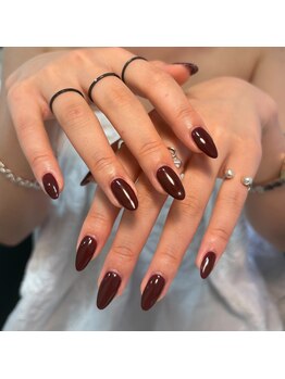 マカ(Maka)の写真/《シンプルだからこそ、美しい》上品なワンカラーデザイン