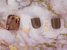 シャックジュール ボゥ(ChaqueJour Beau)/