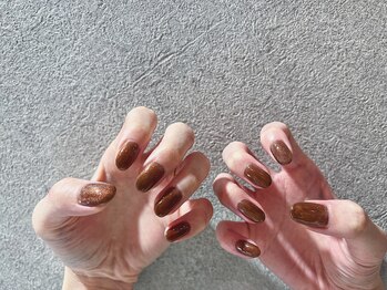 シー(Shhh...)/ブラウンマグネット