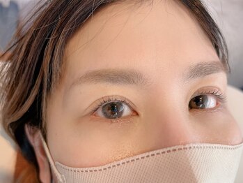 ピリナ(Pilina)/二重ラインのナチュラルまつげ☆